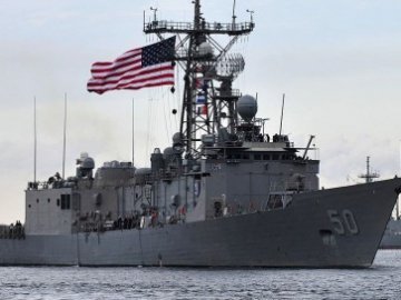 У Чорному морі - ще один військовий корабель США