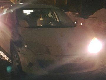 ДТП у Луцьку: Renault в'їхало у припаркований Opel