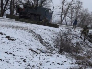 «ДНРівці» на танках та з артилерією атакують сили АТО в Широкиному
