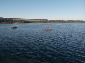 Смерть на воді: біля Одеси під час прогулянки на човні потонуло троє дівчат