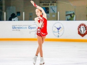 Чотирнадцятирічна фігуристка стала головною сенсацією Чемпіонату України