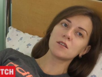 У Житомирі пацієнт жорстоко побив вагітну лікарку. ВІДЕО