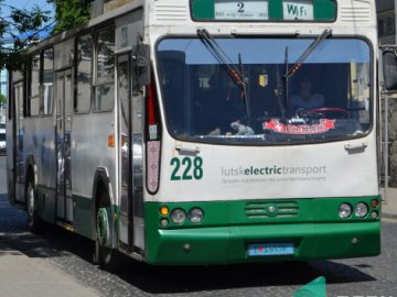 Луцький тролейбус №2 їздитиме по-новому