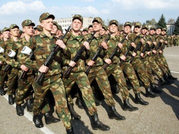 У Збройних силах України збільшать кількість контрактників 