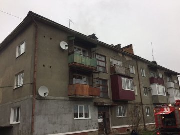 86-річна господиня не могла вийти з квартири: подробиці пожежі у Володимирі