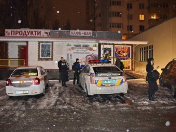 У Києві чоловік відкрив стрілянину по натовпу