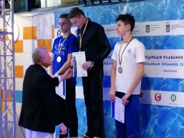 Юний плавець з Луцька взяв «срібло» на чемпіонаті України. ФОТО