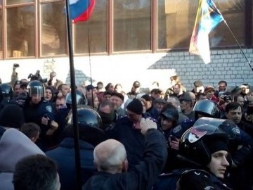 Сепаратисти захопили Донецьку державну телерадіокомпанію