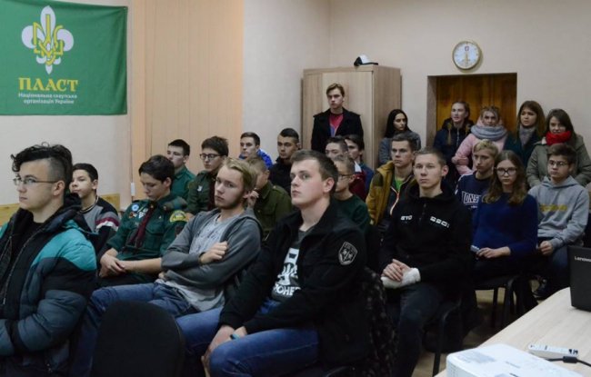Учасники луцького Євромайдану розповіли про «ментальні віруси»