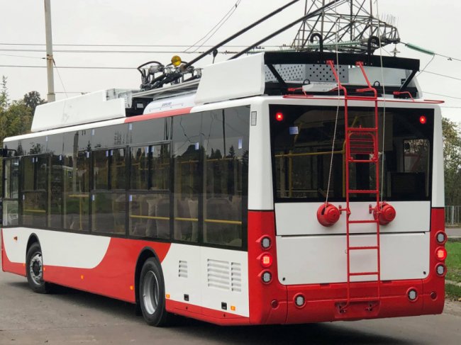 З наступного тижня у Луцьку курсуватимуть нові тролейбуси. ФОТО