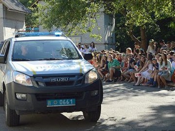 Волинські поліцейські відвідали вихованців дитячого табору «Ровесник». ФОТО