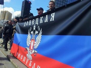 Турчинов розпорядився вивчити можливість введення військового стану на Донбасі