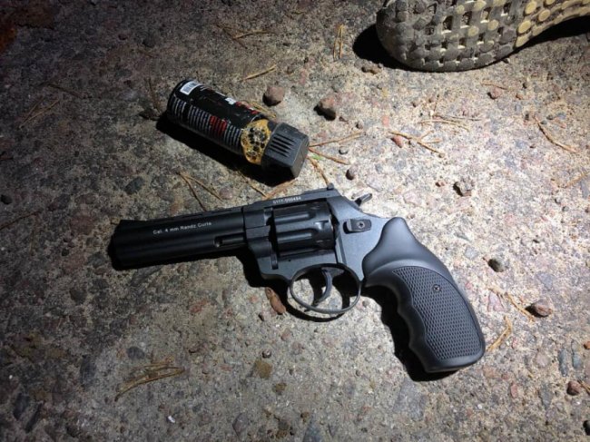 На Волині затримали озброєних «перевертнів в погонах» з Черкащини. ФОТО