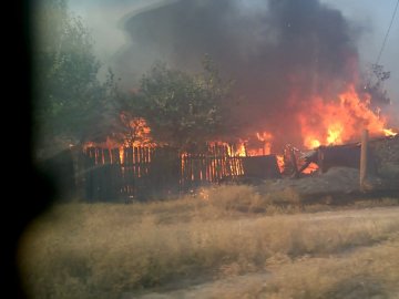 Будинки горіли, як сірники: на Луганщині – потужна пожежа