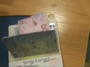 На «Ягодині» прикордонника хотіли підкупити – давали 500 гривень