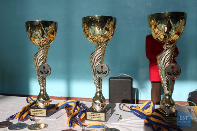 Як у Нововолинську проходив чемпіонат з армреслінгу. ФОТО