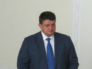 Волинський прокурор оприлюднив номер мобільного