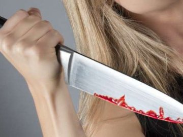Волинянка, яка зарізала ножем свого співмешканця, проведе за ґратами понад 7 років