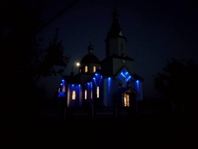 У селі на Волині помолилися перед мощами трьох святих. ФОТО