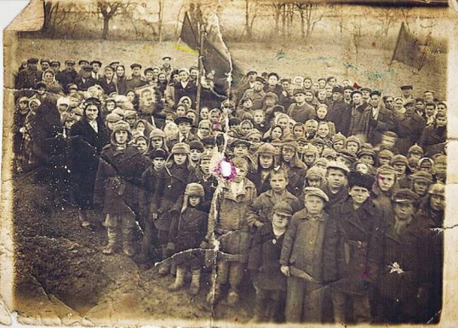 В мережі опублікували довоєнне фото мітингу жителів Шаччини