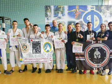 Волинські рукопашники зібрали купу нагород на Чемпіонаті України