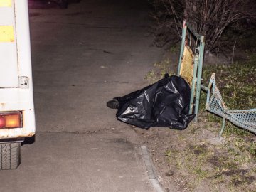 У Києві вночі знайшли тіло молодого чоловіка