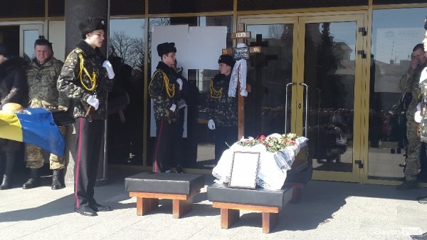 Лучани попрощались із загиблим Героєм Олегом Горкавчуком. ФОТО