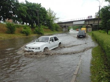«Потоп» у Луцьку. ФОТО