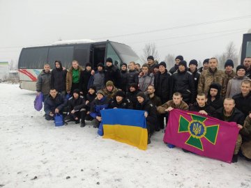 Великий обмін полоненими: додому повернулися 116 українців. ВІДЕО
