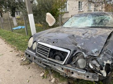 Померла 28-річна жінка, яку збив Мерседес у Володимирі.ВІДЕО