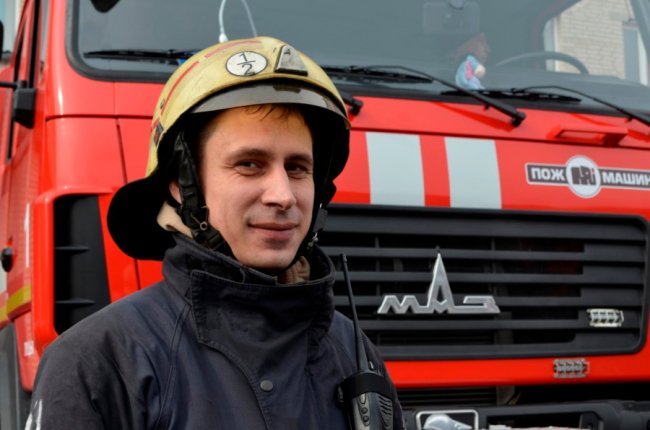 Пожежа в багатоповерхівці у Луцьку: врятували двох жінок та малюка. ОНОВЛЕНО. ФОТО