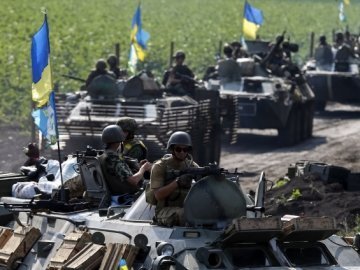 Українські військові відбили всі атаки терористів в зоні АТО за ніч