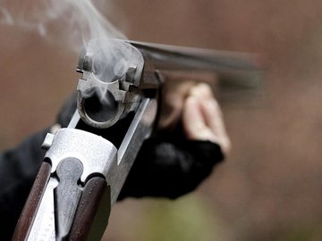 У Луцькому районі чоловік із рушниці вистрелив у знайомого