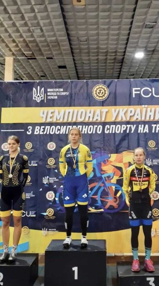 Волинські велосипедисти привезли медалі з чемпіонату України з маунтенбайку. ФОТО