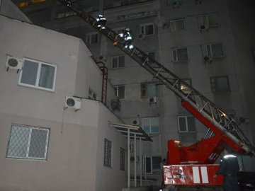 У Дніпрі горіла лікарня: евакуювали 92 людини