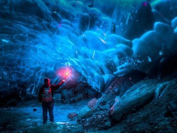 Крижана печера на Алясці. ФОТО