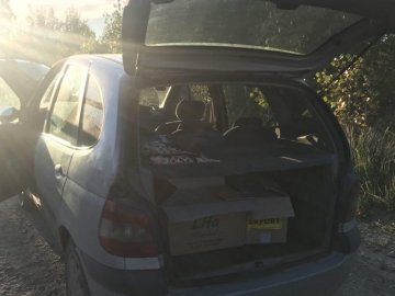 Луцькі прикордонники знайшли у Renault контрабанду