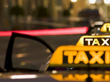 У Верховній Раді хочуть обкласти податками таксистів