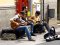 Лучани скаржаться на голосні співи вуличних музикантів 