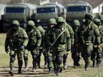 Передбачається чотири сценарії вторгнення Росії в Україну, - експерти