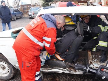 У Нововолинську відбулися навчання рятувальників. ФОТО