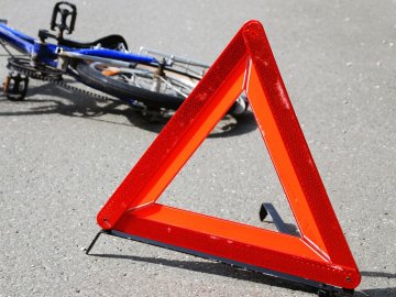Аварія на Волині: два велосипедисти зіткнулися лоб у лоб