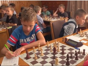 У Ковелі змагалися юні шахісти. ВІДЕО