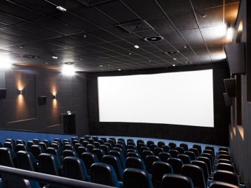 Луцький кінотеатр розігрує 20 квитків