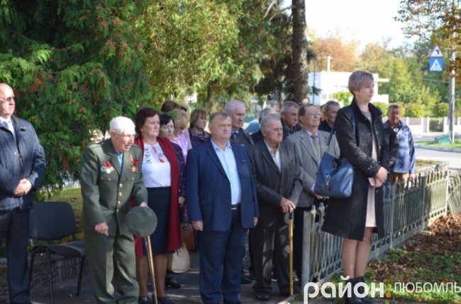 З піснями і подяками: як у Любомлі вшановували захисників України
