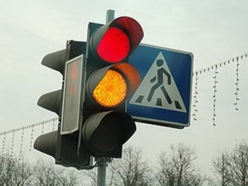 На проблемному перехресті Луцька просять поставити світлофори