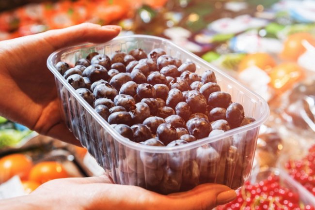 Корисні поради: як на Волині купити свіжі овочі і фрукти без пестицидів*