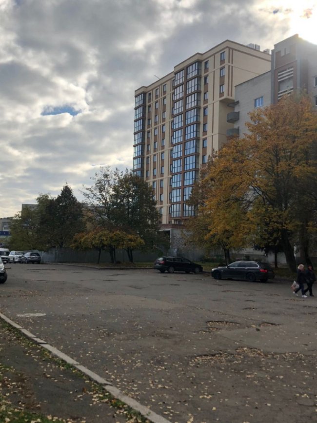 Житловий комплекс  «Візаві»:  складна  історія  зі  щасливим  фіналом*