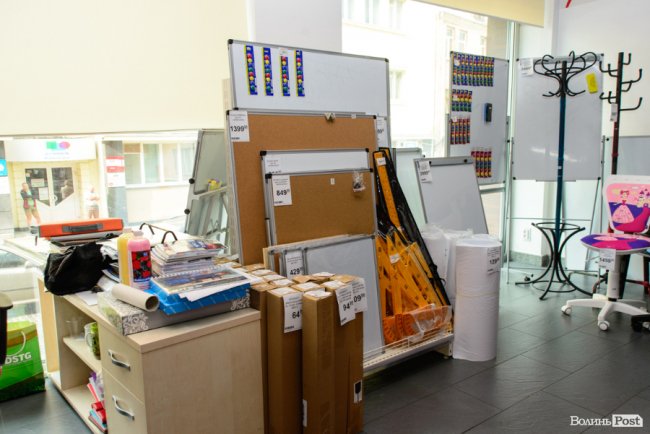 Усе для школи, офісу і творчості – в одному місці: що, як і за скільки в магазині «Офіс Центр» у Луцьку*