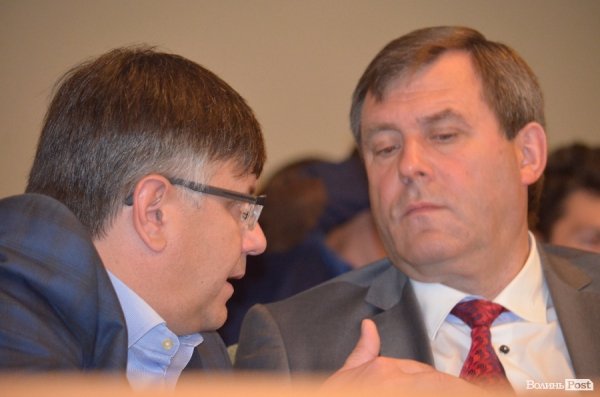 Дорогі й не дуже депутати місцевих рад